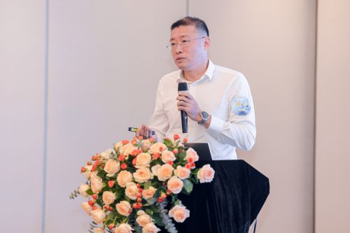 林泰.JPG