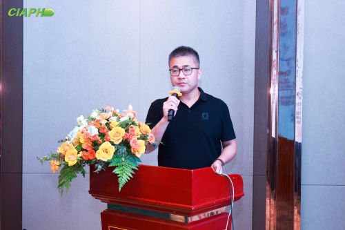 马琳 以岭药业.jpg